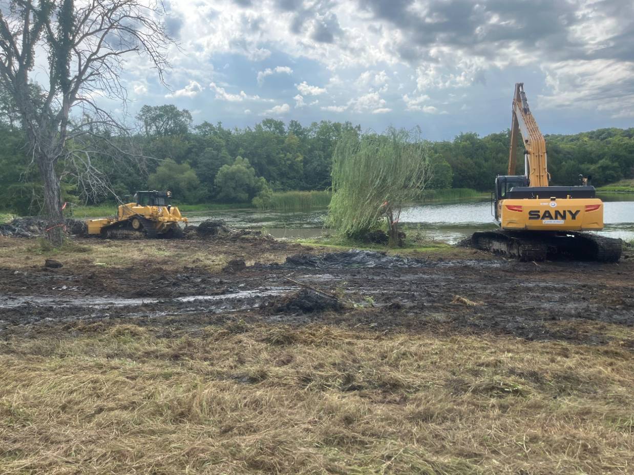 7 Signs Your Pond Needs Dredging